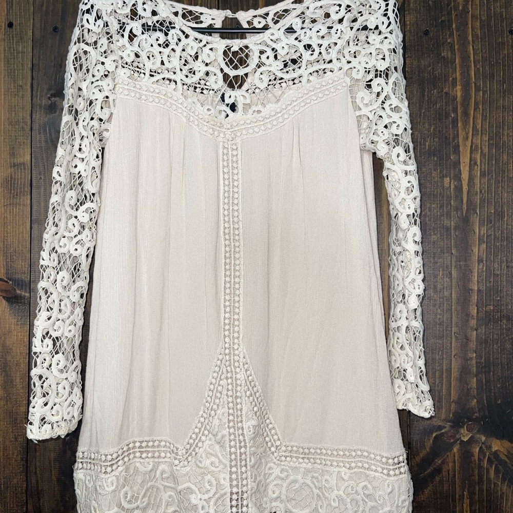 Blu Pepper Cream Lace Blouse